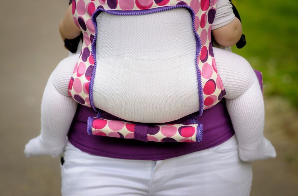 marsupii-ergonomice-universale-nap-bag-model-disco-lights-model-violet-marsupiu-bebe-228-3 marsupii-ergonomice-universale-nap-bag-model-disco-lights-model-violet-marsupiu-bebe-228-3